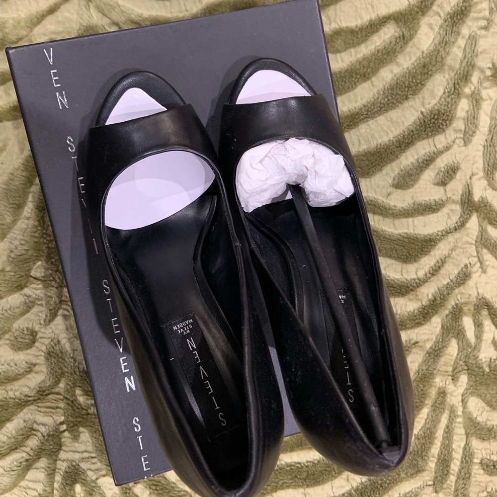Steven by Steve Madden authentic,